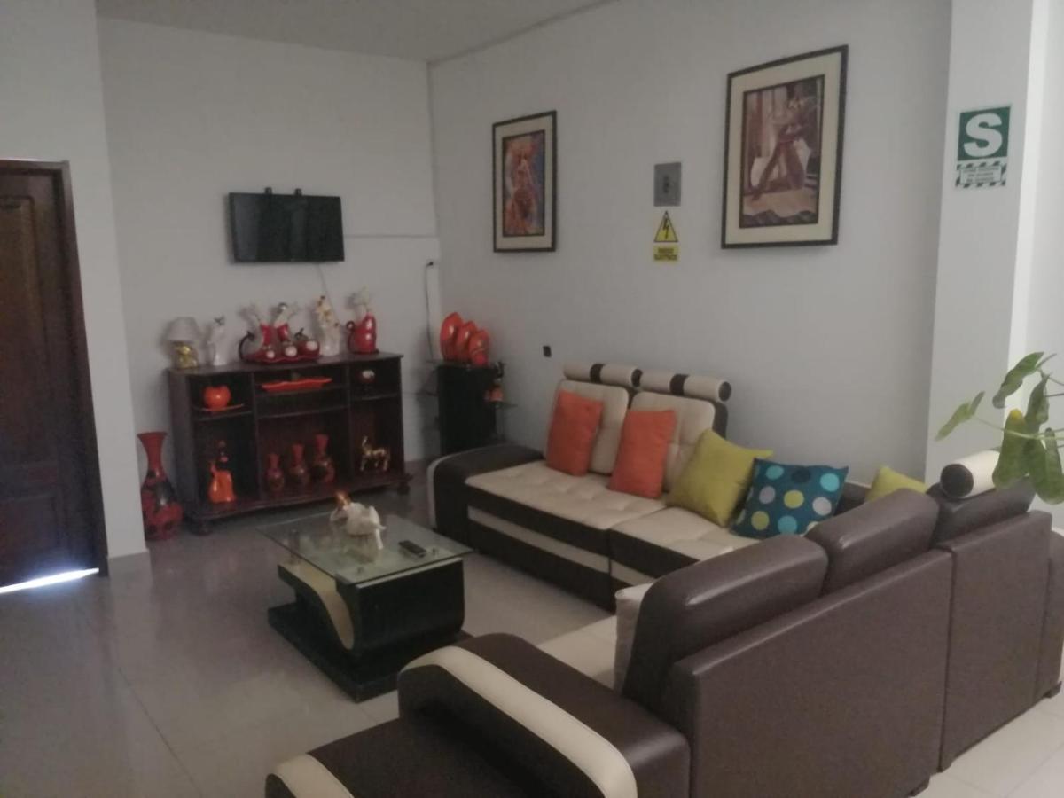 Hospedaje Renzo Tarapoto Ngoại thất bức ảnh