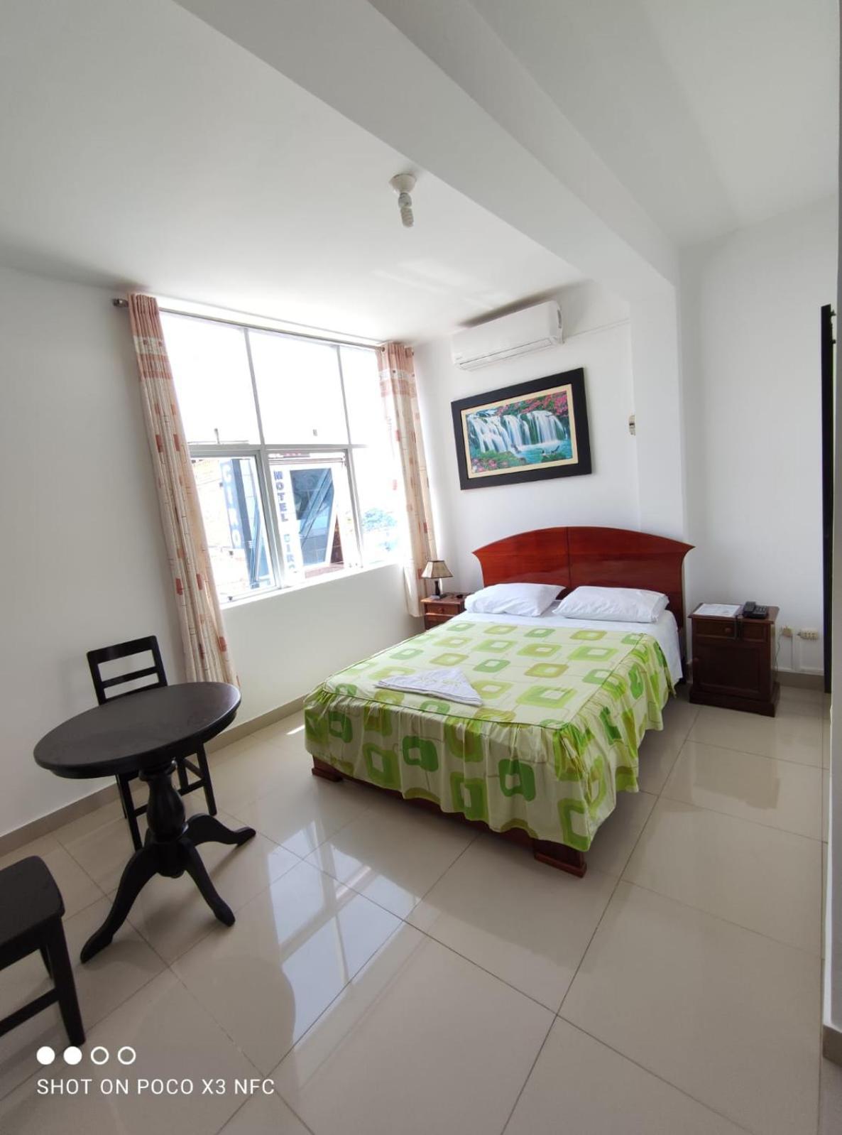 Hospedaje Renzo Tarapoto Ngoại thất bức ảnh