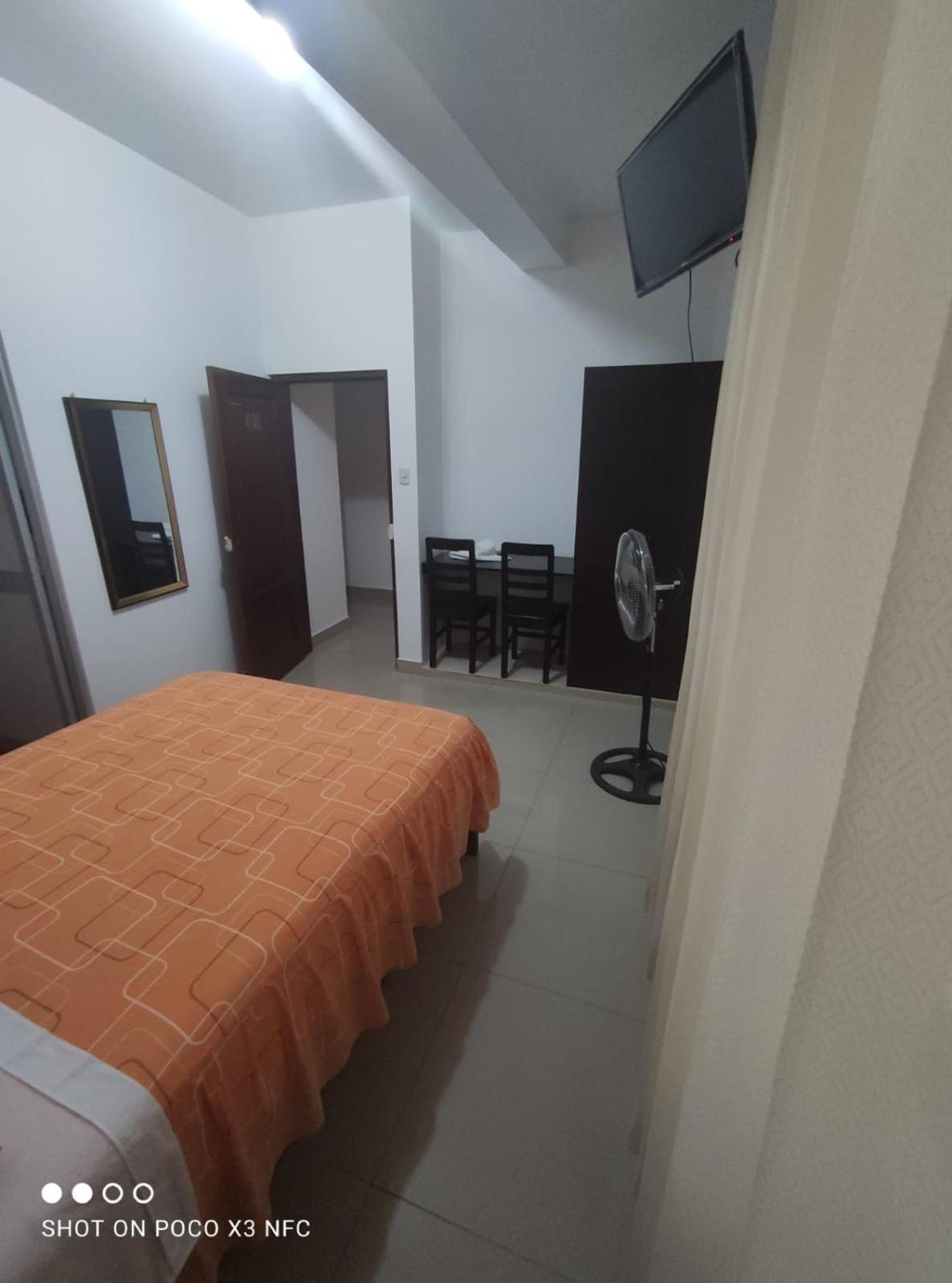 Hospedaje Renzo Tarapoto Ngoại thất bức ảnh