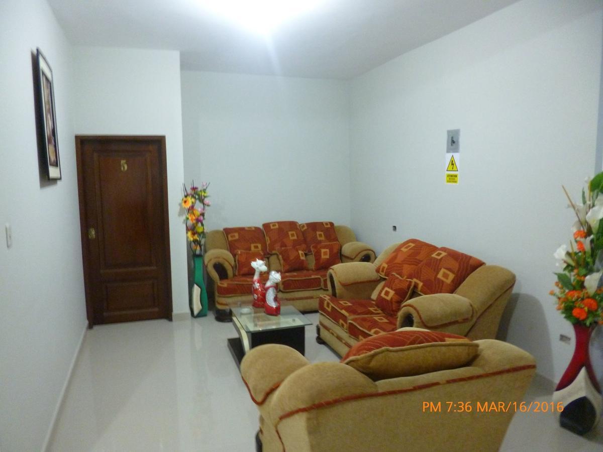 Hospedaje Renzo Tarapoto Ngoại thất bức ảnh