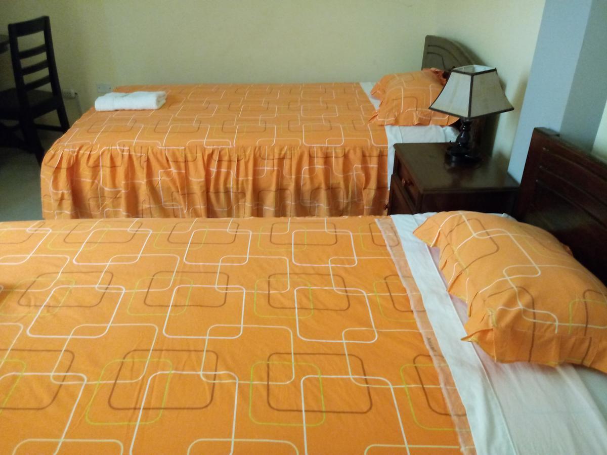 Hospedaje Renzo Tarapoto Ngoại thất bức ảnh