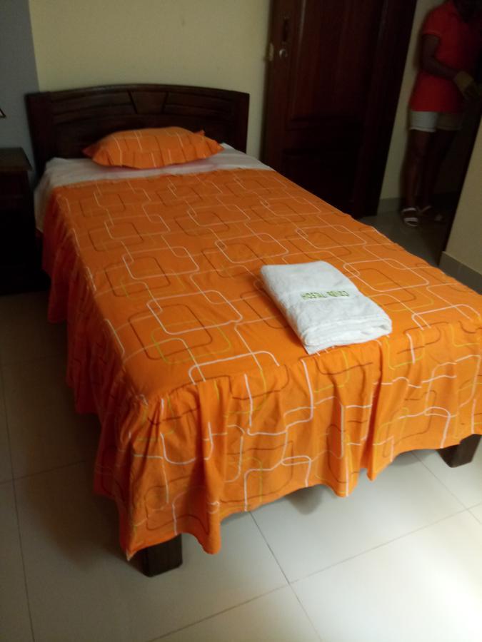 Hospedaje Renzo Tarapoto Ngoại thất bức ảnh
