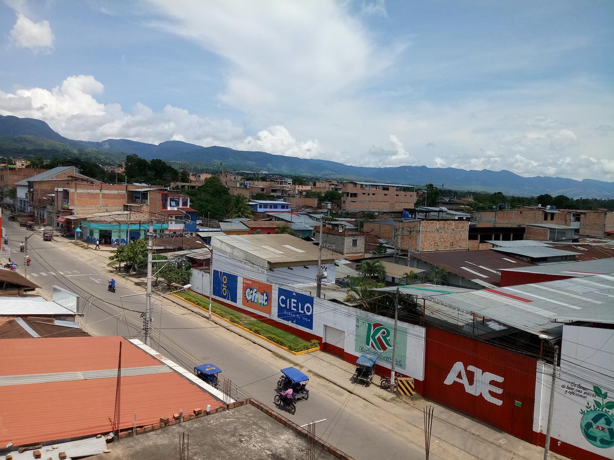 Hospedaje Renzo Tarapoto Ngoại thất bức ảnh